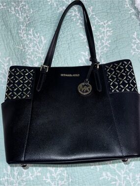 NEW Michael Kors Jet Set Large Embellished Saffiano Leather Tote Bag